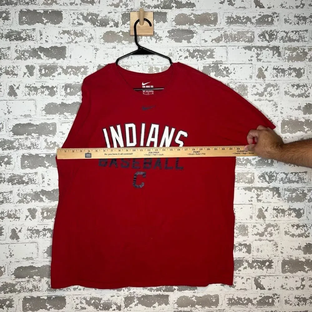 Vintage Nike Cleveland Indians short sleeve tshirt